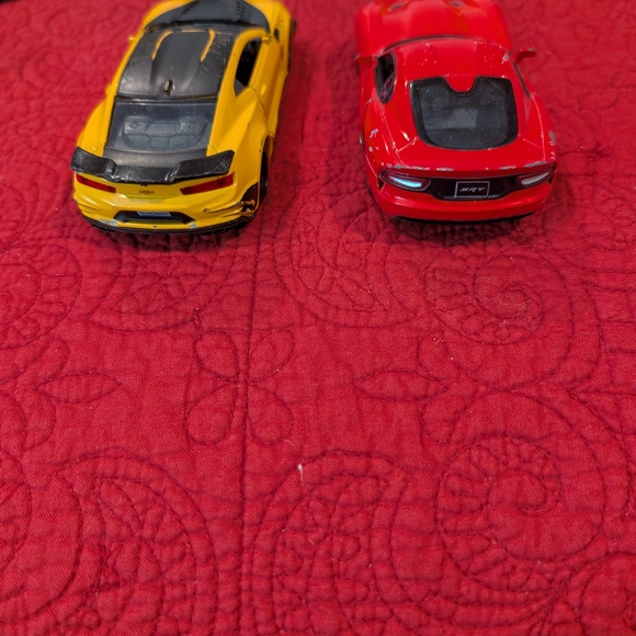 Vibrant Toy Car Set - Red and Yellow - Picture 3 of 5